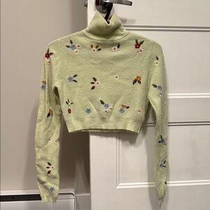 Zara Pastel Green Floral Knit Sweater